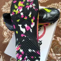 کفش فوتبالی|کیف، کفش، کمربند|قم, چهار مردان|دیوار