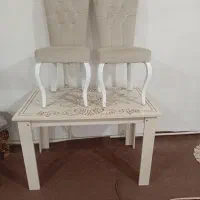 میز غذاخوری چهار نفره