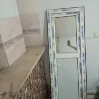درب پی وی سی در حد نو‌