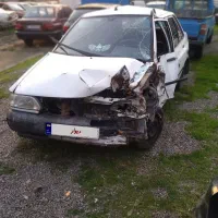 پراید ۸۷ سفید تصادفی