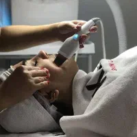 پاکسازی و ابرسانی پوست ۵۰۰