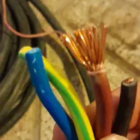 کابل برق|مصالح و تجهیزات ساختمان|مشهد, کوی دروی|دیوار