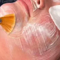 پاکسازی و فشیال پوست، اسکالپ کف سر، آموزش صفرتاصد|خدمات آرایشگری و زیبایی|قزوین, |دیوار
