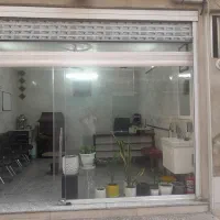 مغازه ۱۸ متری موقعیت عالی گذر پرتردد
