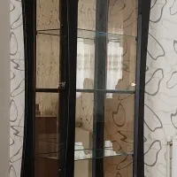 بوفه. تابلو. لوازم دکوری