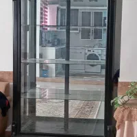 گنجه مشکی طلایی