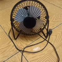 مینی پنکه با کابل USB