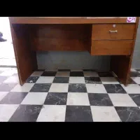 میز مدیریت و میز وسط