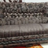 یک عدد مبل 3 نفره