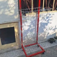 استند و قفسه چیپس و پفک