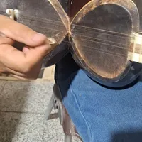 تار خوش صدا و قدیمی