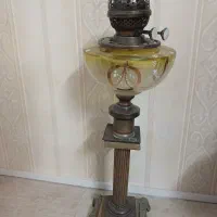چراغ نفتی قدیمی