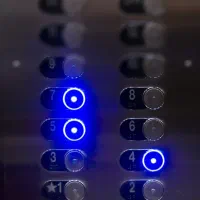 آسانسور، پله برقی، بالابر