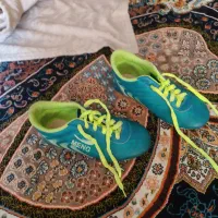 کفش فوتبالی سایز ۳۵