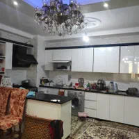 اپارتمان ۱۴۰مترسه خوابه بیستمتری نوساز