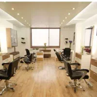 استخدام درسالن زیبایی لعبت