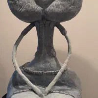 مجسمه نشسته پاپیه