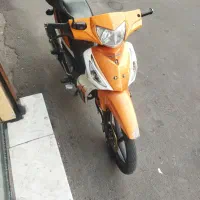 موتورسیکلت طرح ویو