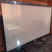 تلویزون LCD در حد نو سالم سالم