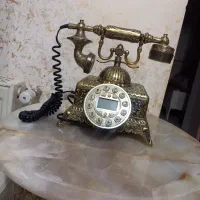 میز و تلفن برنز|مبلمان خانگی و میز عسلی|اردبیل, |دیوار