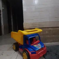 کامیون اسباب بازی کودک
