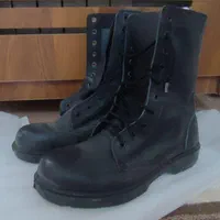 پوتین سربازی