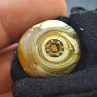 سنگ سلیمانی پر انرژی عطیقه