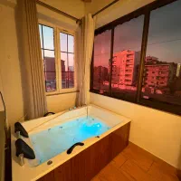 جکوزی پاسداران روبه دریا (مستقیم از مالک)|اجارهٔ کوتاه‌مدت آپارتمان و سوئیت|بندر انزلی, پاسداران|دیوار