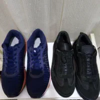 2 جفت کفش اسپرت تمیز