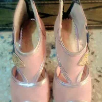 کفش نو|کیف، کفش، کمربند|سرفاریاب, |دیوار