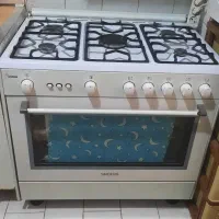 گاز پنج شعله فردار اسنوا ، دارای ۲ عدد جوجه گردان