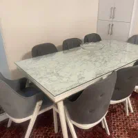 میز هشت نفره با صندلی چوبب