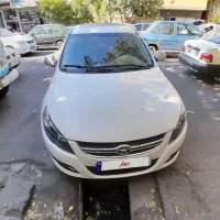 جک J5 اتوماتیک 1800cc، مدل ۱۳۹۳