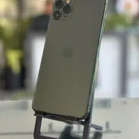 اپل iPhone 11 Pro Max با حافظهٔ ۲۵۶ گیگابایت