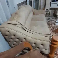 فروش یک دست مبل راحتی نو درحد.قیمت ۴۰تومن.