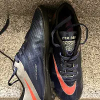 کفش چمن نایک