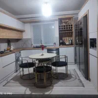 میز غذاخوری