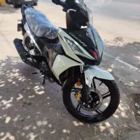 لاکی 185
