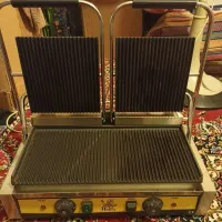 وسایل فست فود