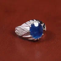 انگشتر یاقوت کبود