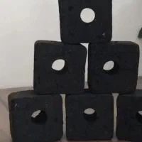 زغال فشرده با کربن پسته