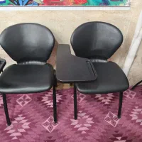 صندلی دانشجویی