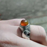 انگشترعقیق زردیمنی قدیمی