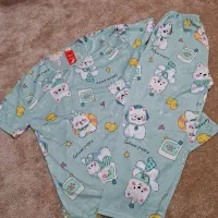 لباس راحتی|لباس|میانه, |دیوار