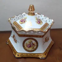 جای انگشتر|کلکسیون اشیاء عتیقه|سنندج, |دیوار