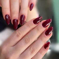 اموزش .استخدام.خدمات..کاشت ناخن