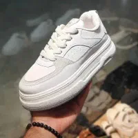 کتونی ونس برشکا لژدار سفید،سفید مشکی ۴۰ تا ۴۴|کیف، کفش، کمربند|کرج, حصارک بالا|دیوار