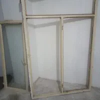 پنجره آهنی
