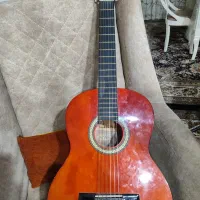 گیتار کاملا نو