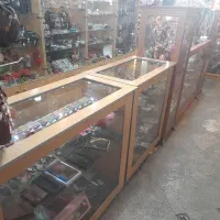 ویترین و پیشخوان